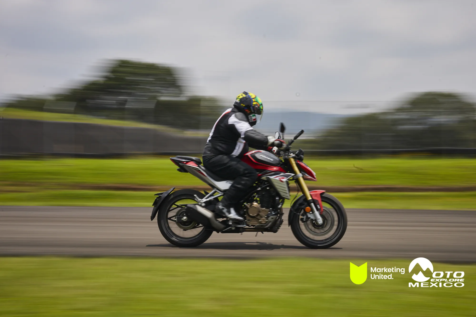 HUNK TRACKDAY 369